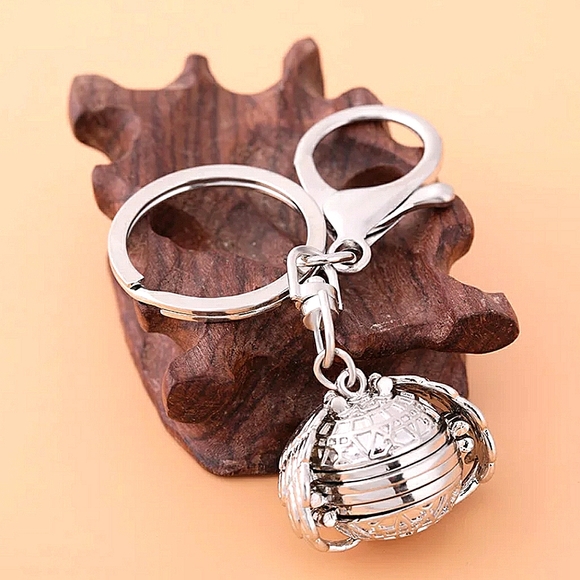 💗PERFECT GIFT💗 Angel Wing Keepsake Fold Out Photo Keychain - Picture 2 of 2